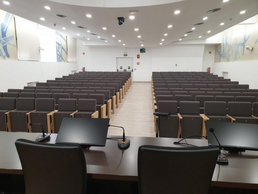 Butacas para salones de actos | GPI Visual